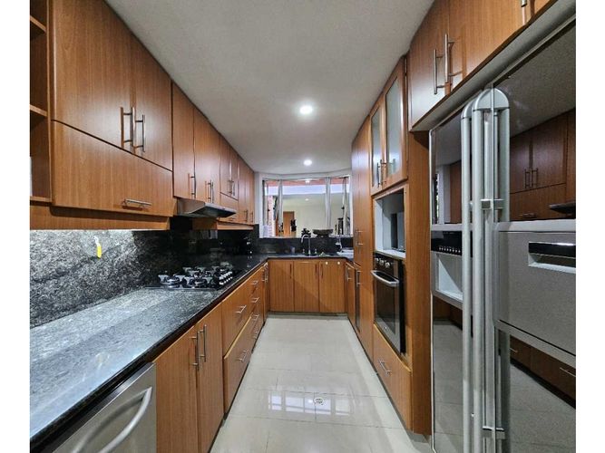 Casa de 6 alcobas en venta en Loma Del Chocho, Envigado, 350 m² · foto 13 de 24