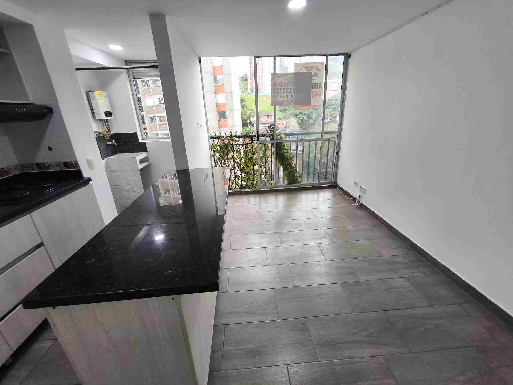 Apartamento en venta en Vereda La Doctora, Sabaneta · foto 4 de 12