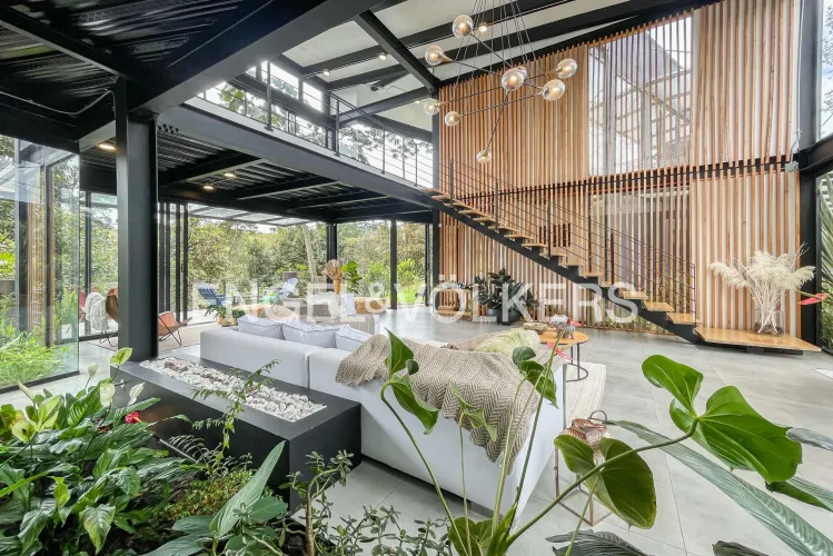Casa de 4 alcobas en venta en Las Palmas, Envigado, 423 m² · foto 3 de 22