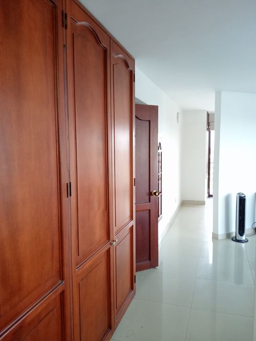 Apartamento en venta en Los Cambulos, Cali · foto 13 de 24