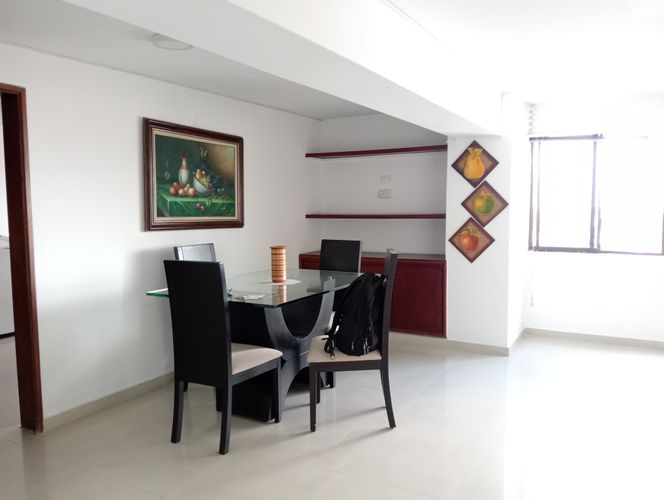 Apartamento en venta en Los Cambulos, Cali · foto 16 de 24