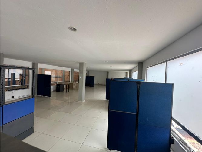 Bodega en arriendo en Centro Tocancipá, Tocancipá, 1750 m² · foto 6 de 10