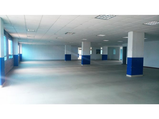 Oficina en arriendo en Siberia, Cota, 500 m² · foto 2 de 17