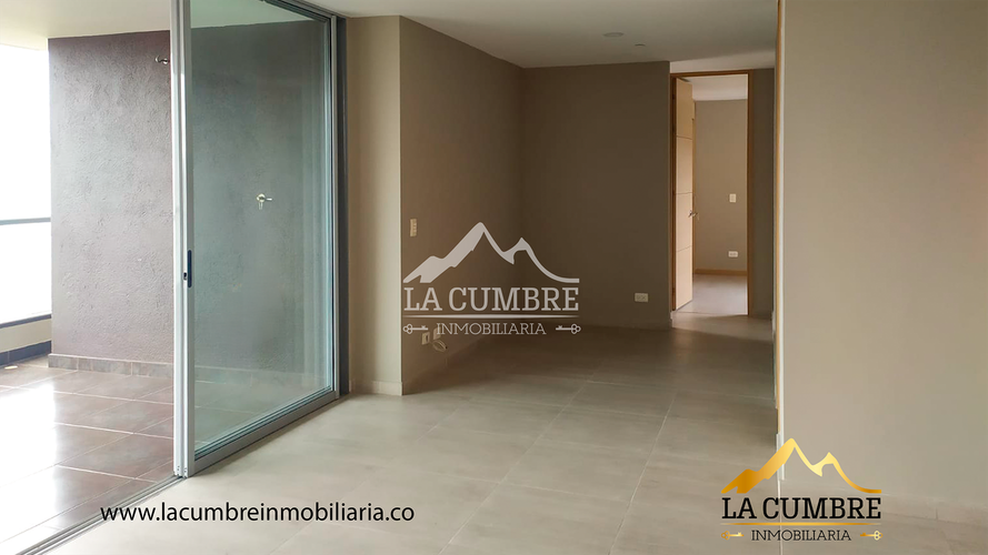 Apartamento de 2 alcobas en arriendo en La Calera, Medellín, 100 m² · foto 2 de 8