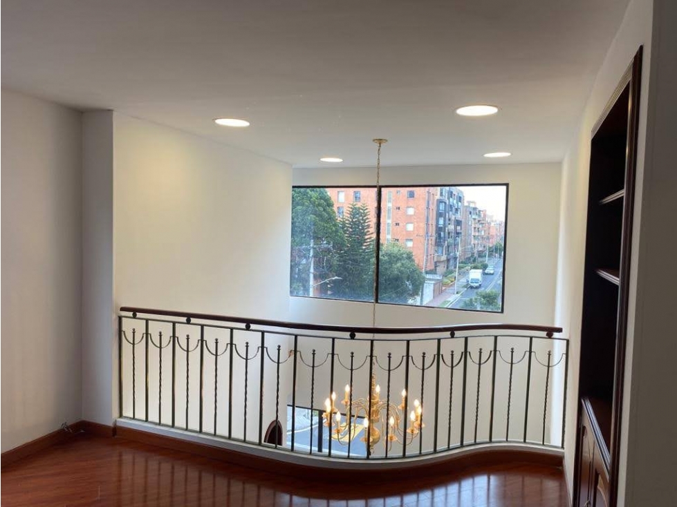 Apartamento en venta en Santa Barbara, Bogotá · foto 4 de 21