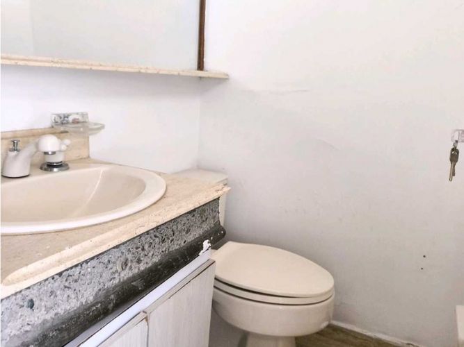 Casa de 3 alcobas en venta en Laureles, Envigado, 146 m² · foto 17 de 24