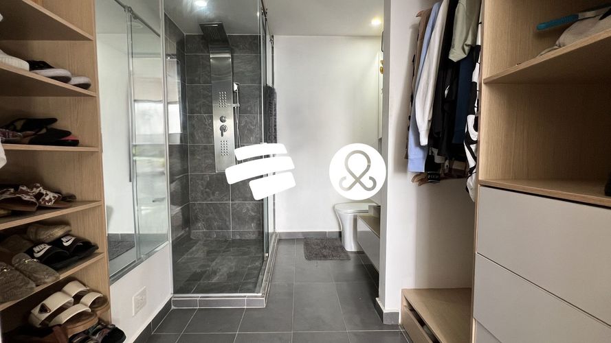 Apartamento de 2 alcobas en venta en El Poblado, Medellín, 130 m² · foto 17 de 24