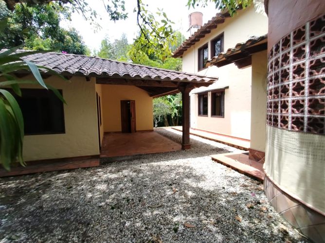 Finca en arriendo en Llano Grande, Rionegro, 320 m² · foto 5 de 13