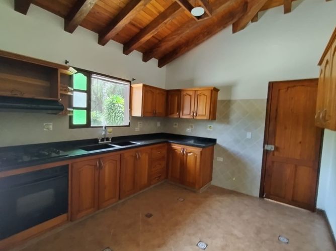 Finca en arriendo en Llano Grande, Rionegro, 320 m² · foto 11 de 13