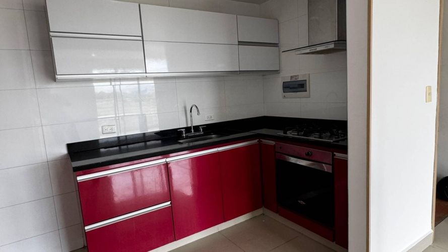 Apartamento de 3 alcobas en venta en Neiva, 92 m² · foto 4 de 19