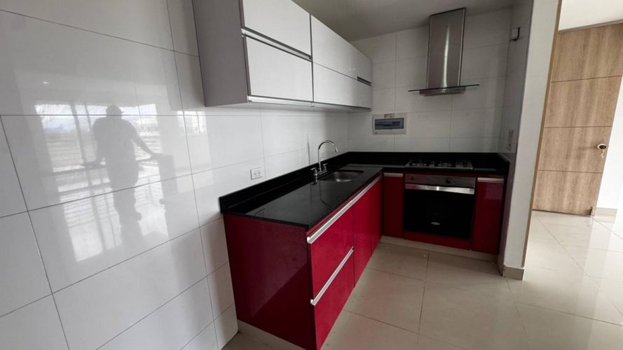 Apartamento de 3 alcobas en venta en Neiva, 92 m² · foto 5 de 19