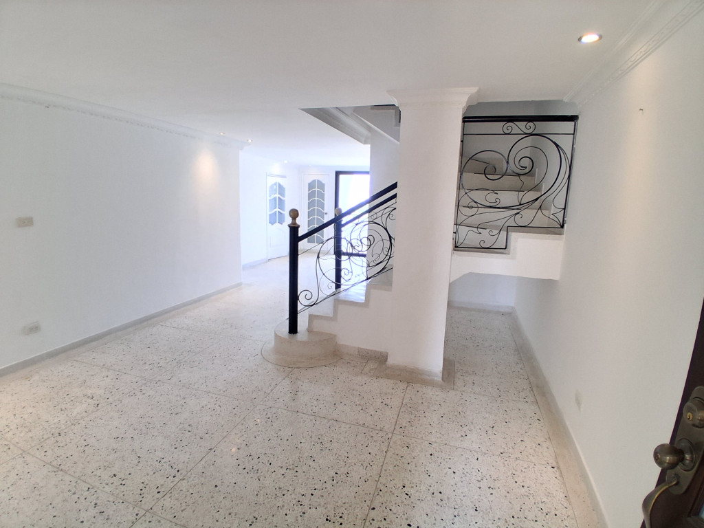 Apartamento en arriendo en Riomar, Barranquilla · foto 2 de 24