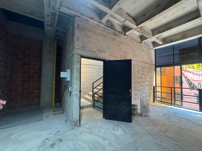 Bodega en arriendo en Trinidad, Medellín, 253 m² · foto 4 de 9