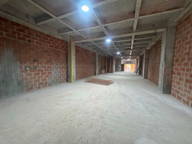 Bodega en arriendo en Trinidad, Medellín, 253 m² · foto 8 de 9