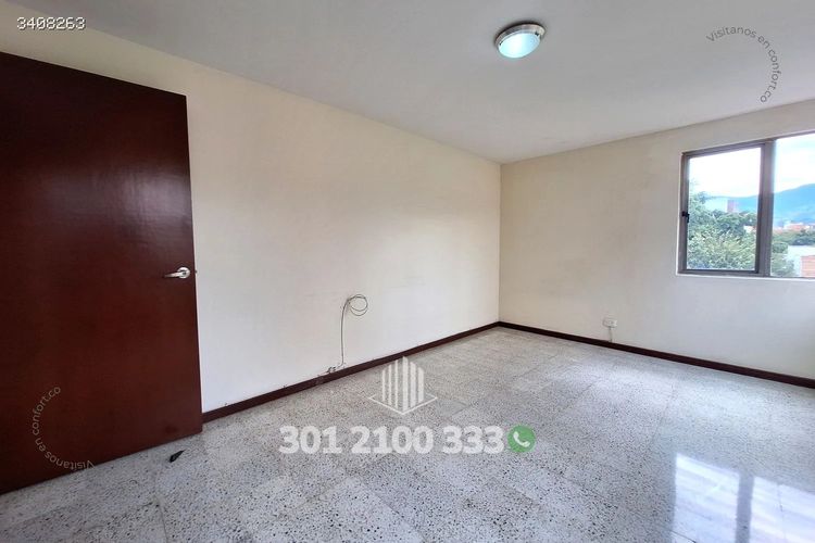 Apartamento de 3 alcobas en arriendo en Conquistadores, Medellín, 140 m² · foto 19 de 20