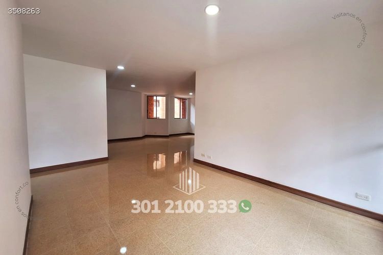 Apartamento de 3 alcobas en arriendo en Laureles, Medellín, 115 m² · foto 5 de 24