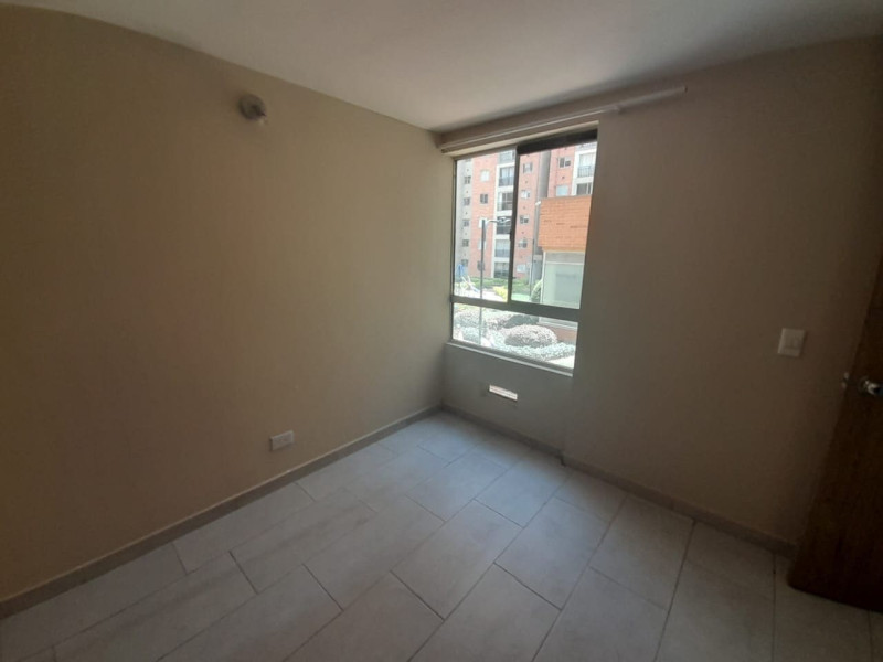 Apartamento en venta en Madelena, Bogotá · foto 9 de 18
