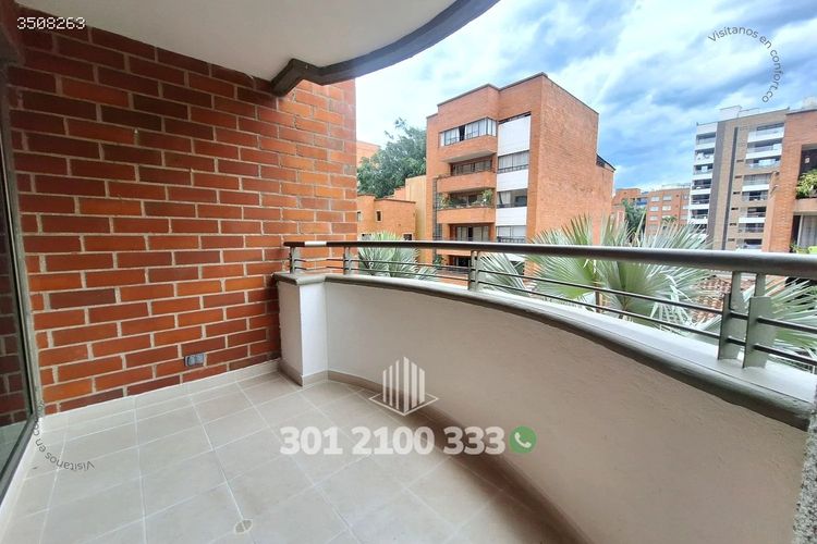 Apartamento de 3 alcobas en arriendo en Laureles, Medellín, 115 m² · foto 7 de 24