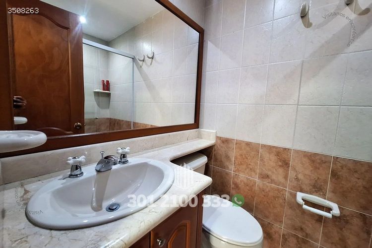 Apartamento de 3 alcobas en arriendo en Laureles, Medellín, 115 m² · foto 20 de 24