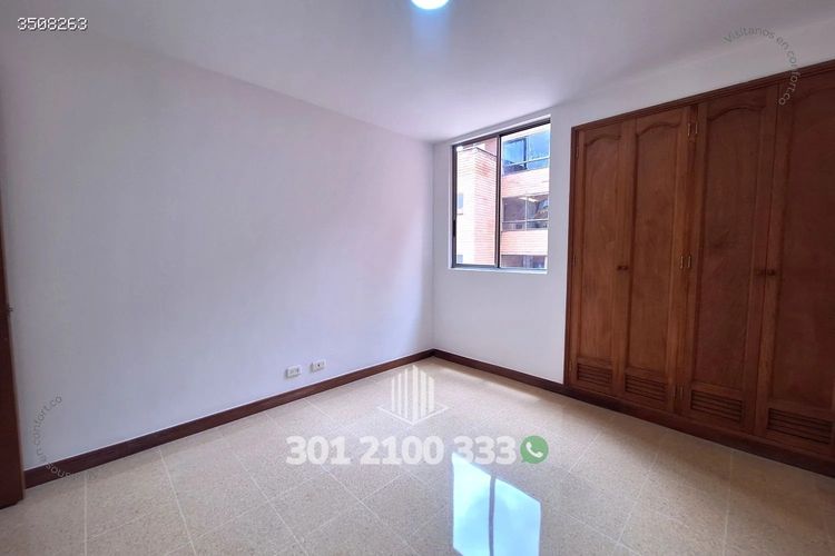 Apartamento de 3 alcobas en arriendo en Laureles, Medellín, 115 m² · foto 23 de 24