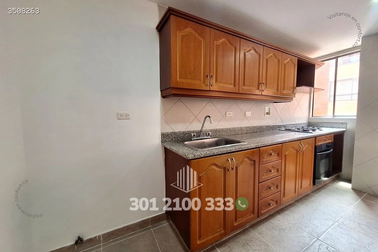 Apartamento de 3 alcobas en arriendo en Laureles, Medellín, 115 m² · foto 12 de 24