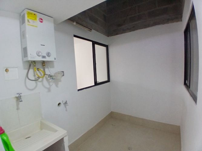 Apartamento de 2 alcobas en arriendo en El Porvenir, El Carmen de Viboral, 64 m² · foto 13 de 16