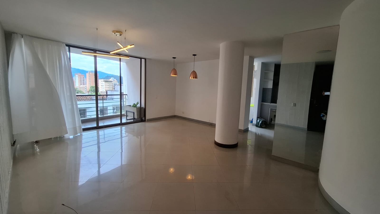 Apartamento en Arriendo en Laureles, Medellín