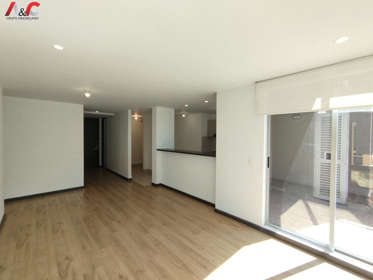Apartamento en venta en Hacienda Alcala De Prodesa, Mosquera · foto 2 de 19
