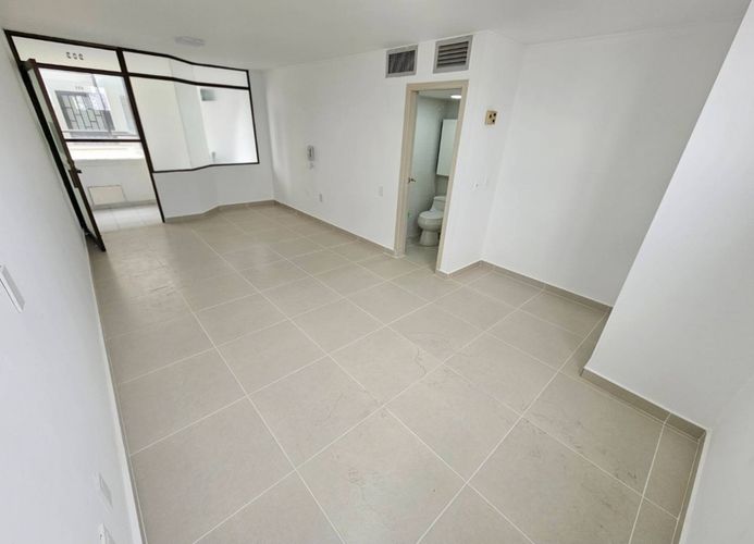 Oficina en arriendo en Centro, Bucaramanga, 24 m² · foto 4 de 8