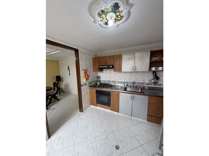 Casa de 3 alcobas en venta en Paraguitas Real, Floridablanca, 150 m² · foto 7 de 16