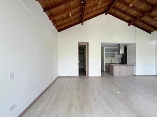 Apartamento de 2 alcobas en arriendo en Loma Del Esmeraldal, Envigado, 80 m² · foto 13 de 20