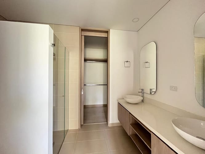 Apartamento de 2 alcobas en arriendo en Loma Del Esmeraldal, Envigado, 80 m² · foto 17 de 20