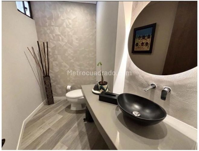 Apartamento de 3 alcobas en venta en Bella Suiza, Bogotá, 235 m² · foto 12 de 13