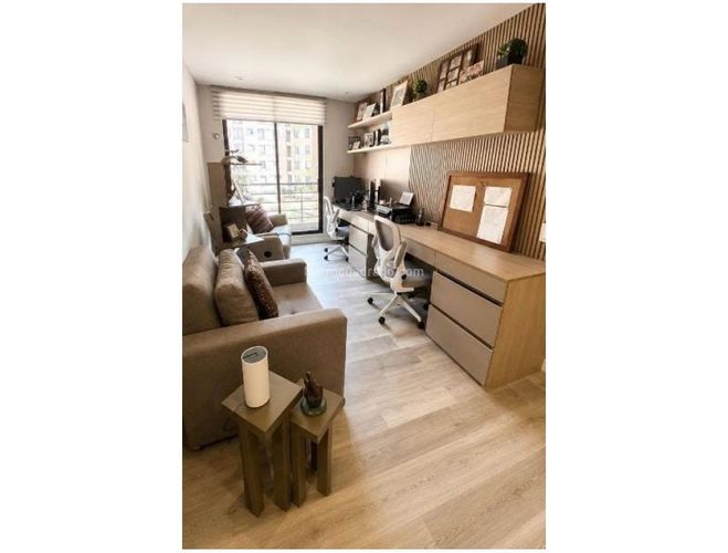 Apartamento de 3 alcobas en venta en Bella Suiza, Bogotá, 235 m² · foto 5 de 13