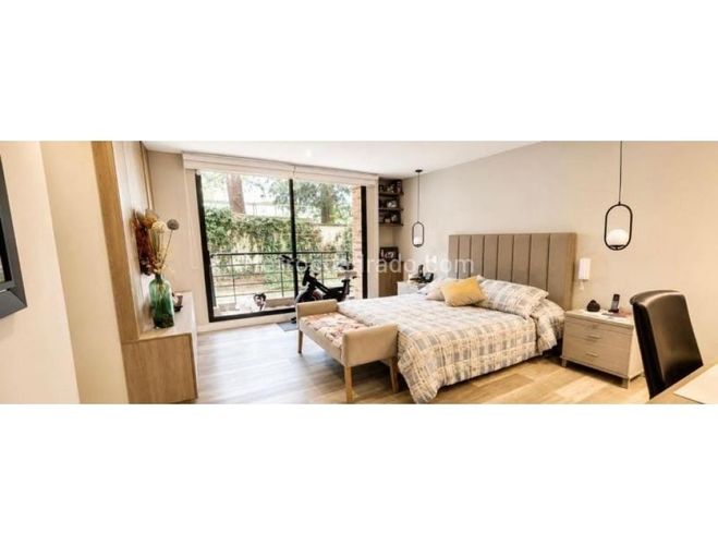 Apartamento de 3 alcobas en venta en Bella Suiza, Bogotá, 235 m² · foto 10 de 13
