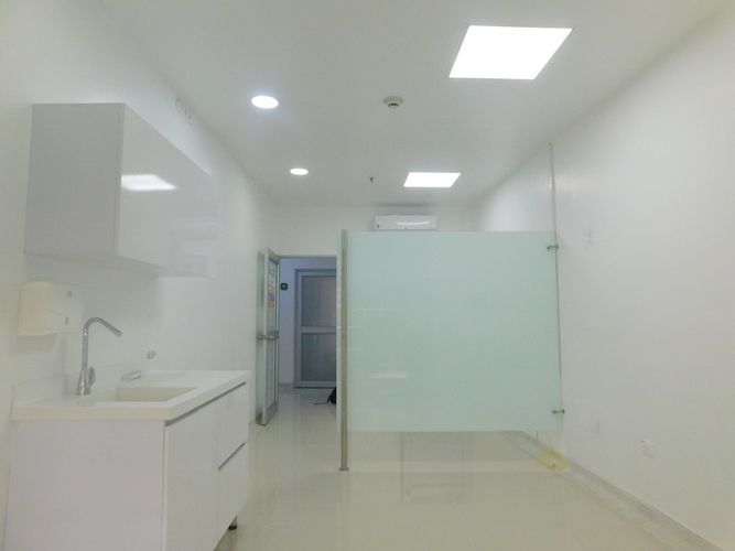 Consultorio en arriendo en Mejoras Publicas, Bucaramanga, 10 m² · foto 3 de 5