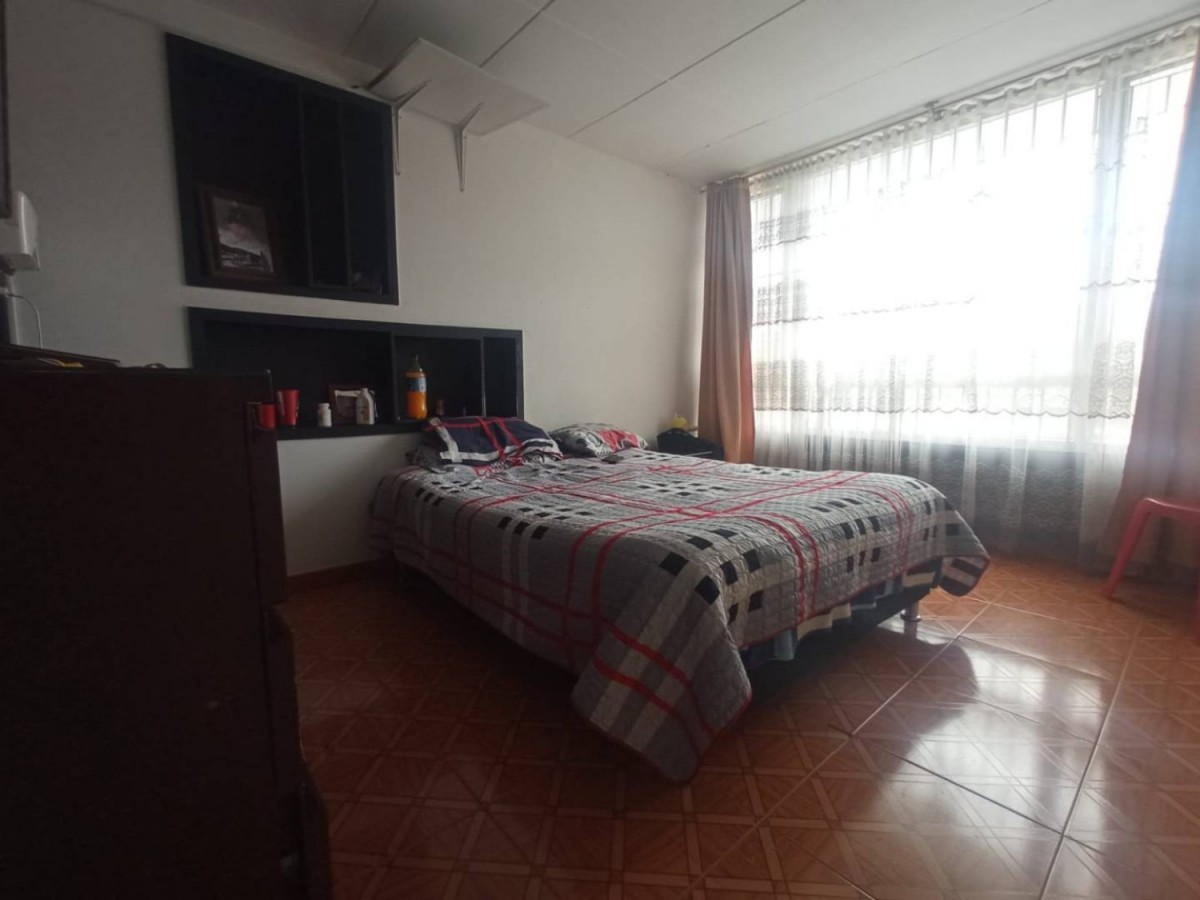 Casa en venta en Santa Isabel, Bogotá · foto 9 de 22