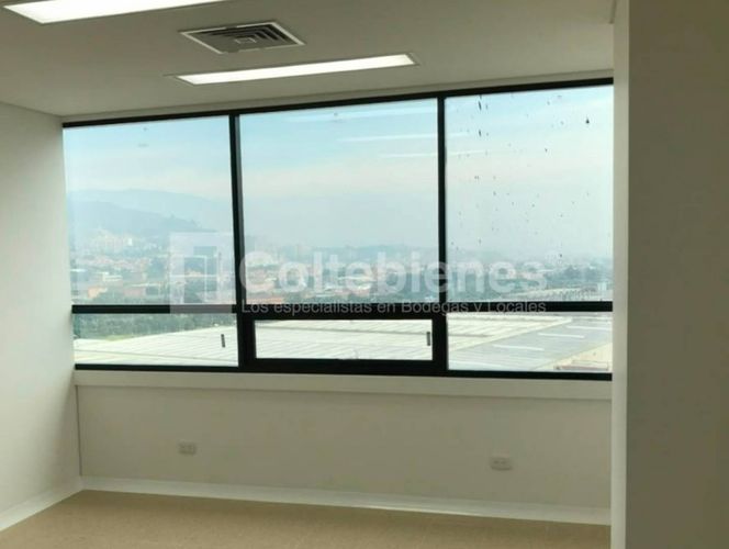 Consultorio en arriendo en Las Vegas, Envigado, 31 m² · foto 6 de 18