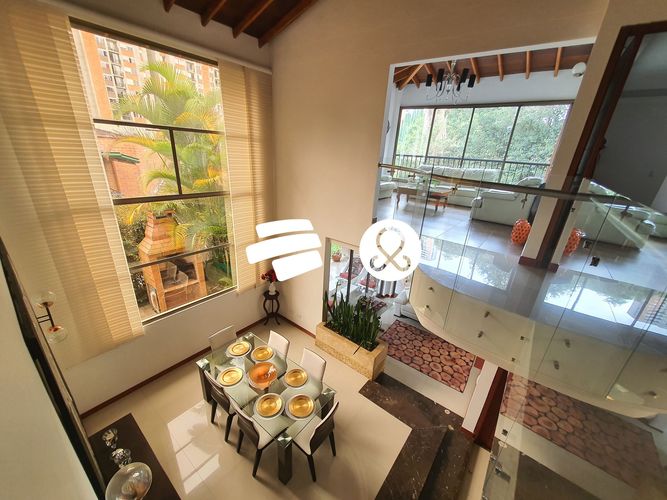 Casa de 5 alcobas en venta en Las Lomitas, Sabaneta, 750 m² · foto 3 de 24