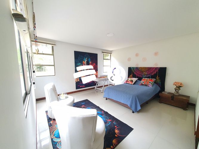 Casa de 5 alcobas en venta en Las Lomitas, Sabaneta, 750 m² · foto 14 de 24