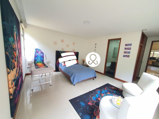 Casa de 5 alcobas en venta en Las Lomitas, Sabaneta, 750 m² · foto 15 de 24
