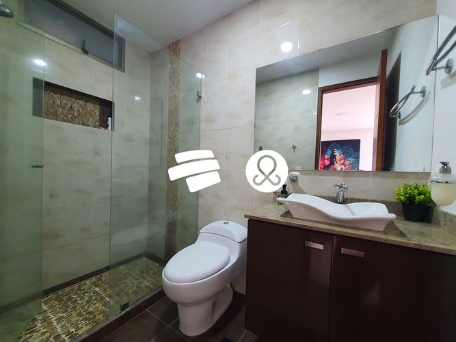 Casa de 5 alcobas en venta en Las Lomitas, Sabaneta, 750 m² · foto 16 de 24