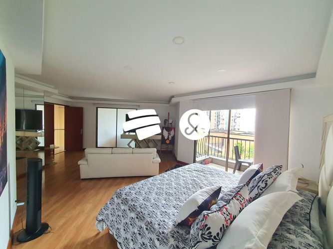 Casa de 5 alcobas en venta en Las Lomitas, Sabaneta, 750 m² · foto 19 de 24