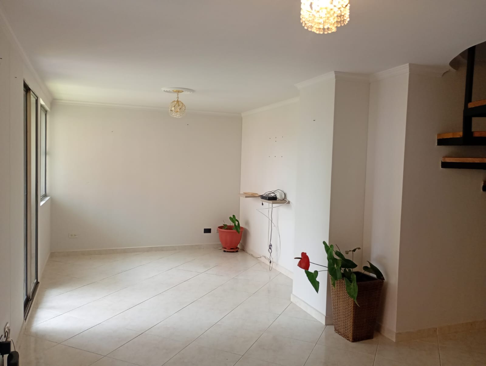 Apartamento en arriendo en Loma Benedictinos, Envigado · foto 2 de 19