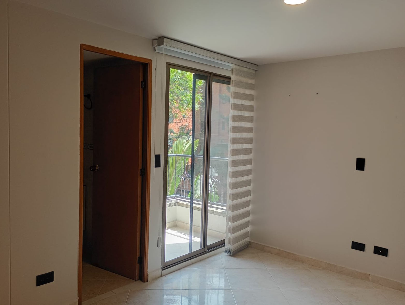 Apartamento en arriendo en Loma Benedictinos, Envigado · foto 14 de 19