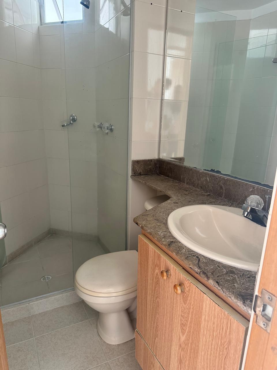 Apartamento en venta en La Almeria, Medellín · foto 10 de 24