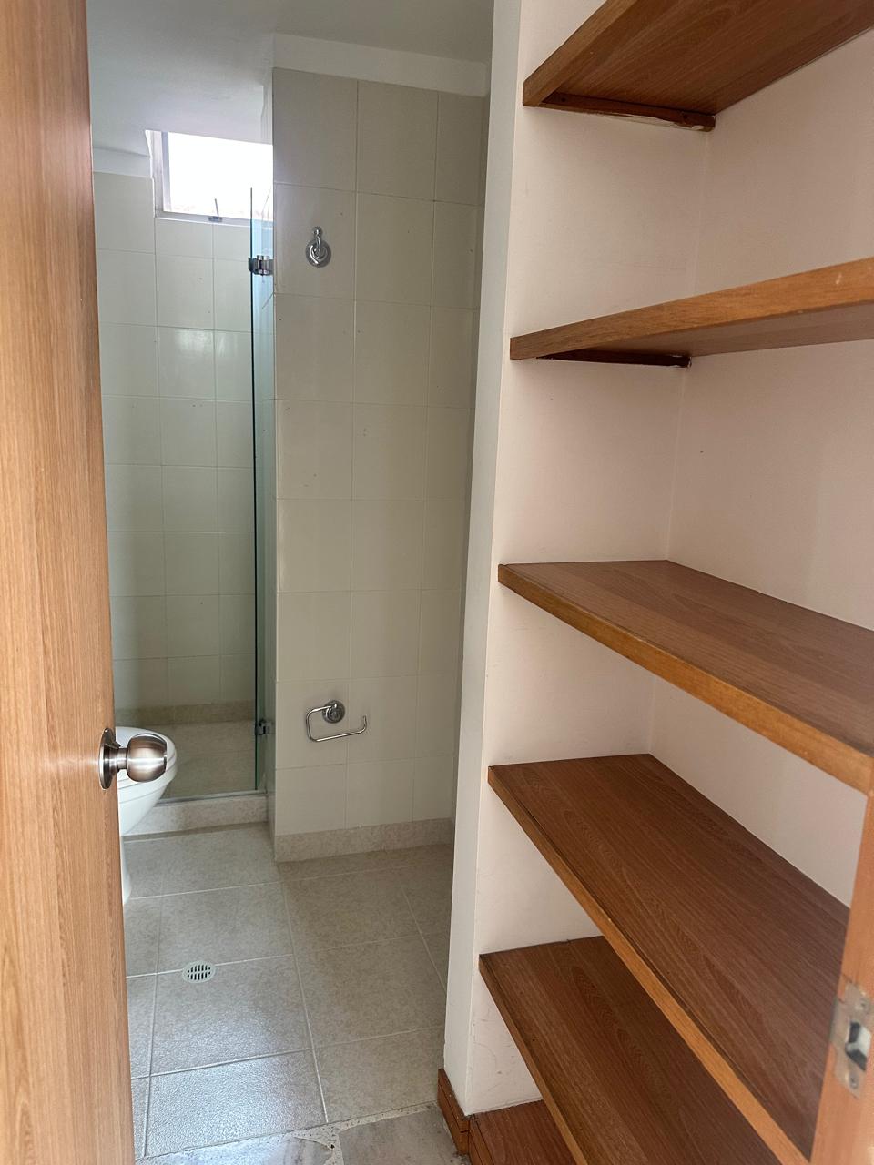 Apartamento en venta en La Almeria, Medellín · foto 15 de 24