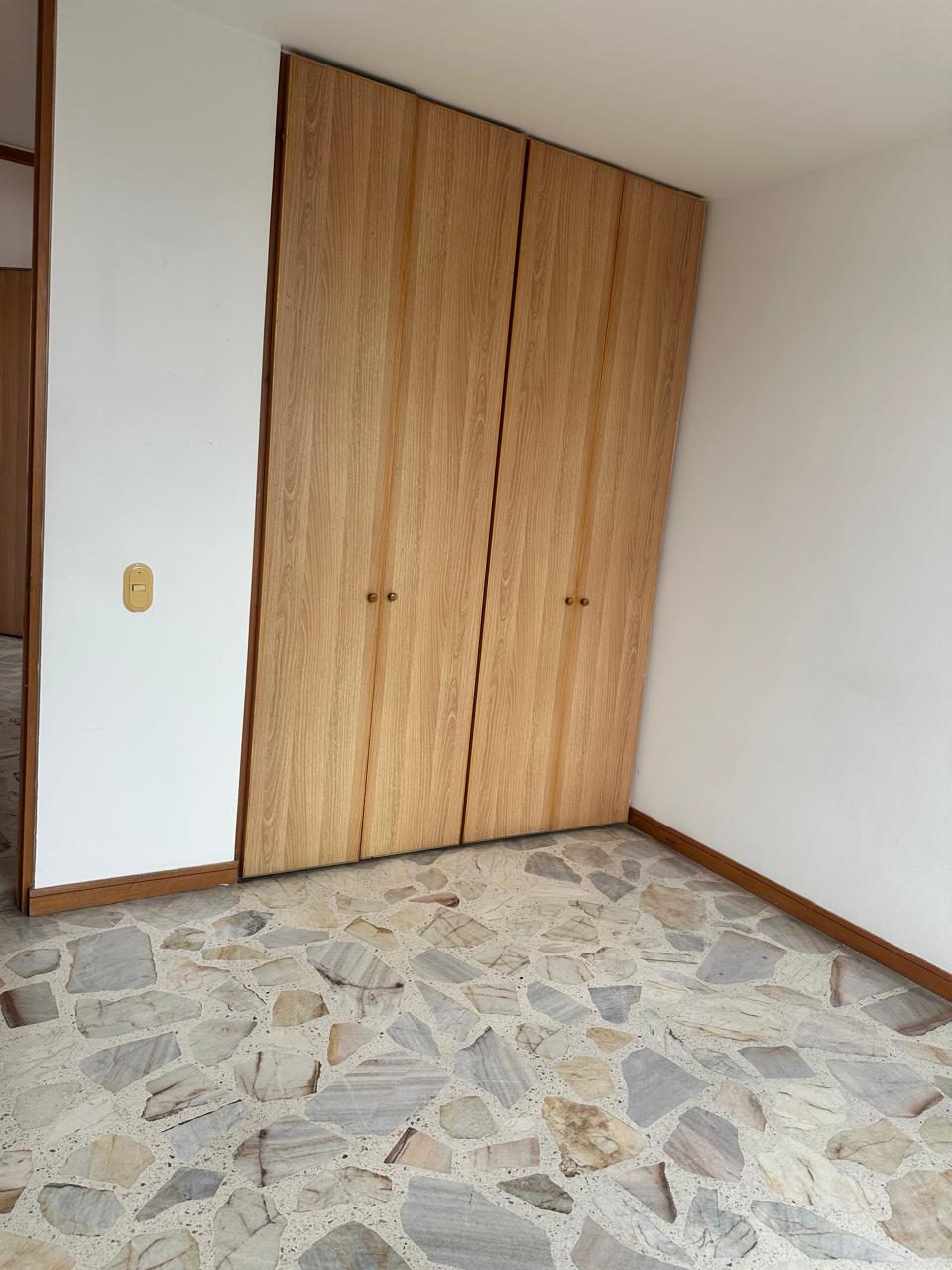 Apartamento en venta en La Almeria, Medellín · foto 22 de 24