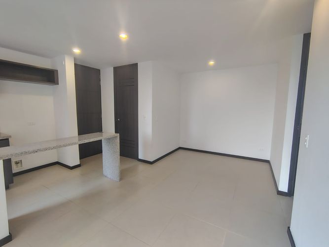 Apartamento de 2 alcobas en arriendo en El Poblado, Medellín, 64 m² · foto 8 de 16