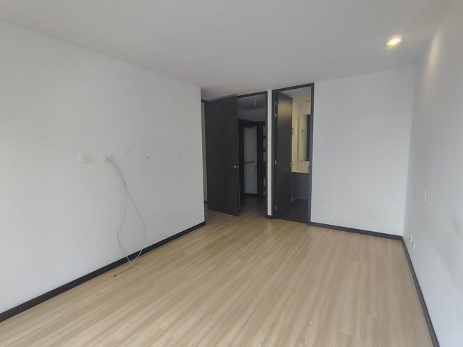 Apartamento de 2 alcobas en arriendo en El Poblado, Medellín, 64 m² · foto 10 de 16